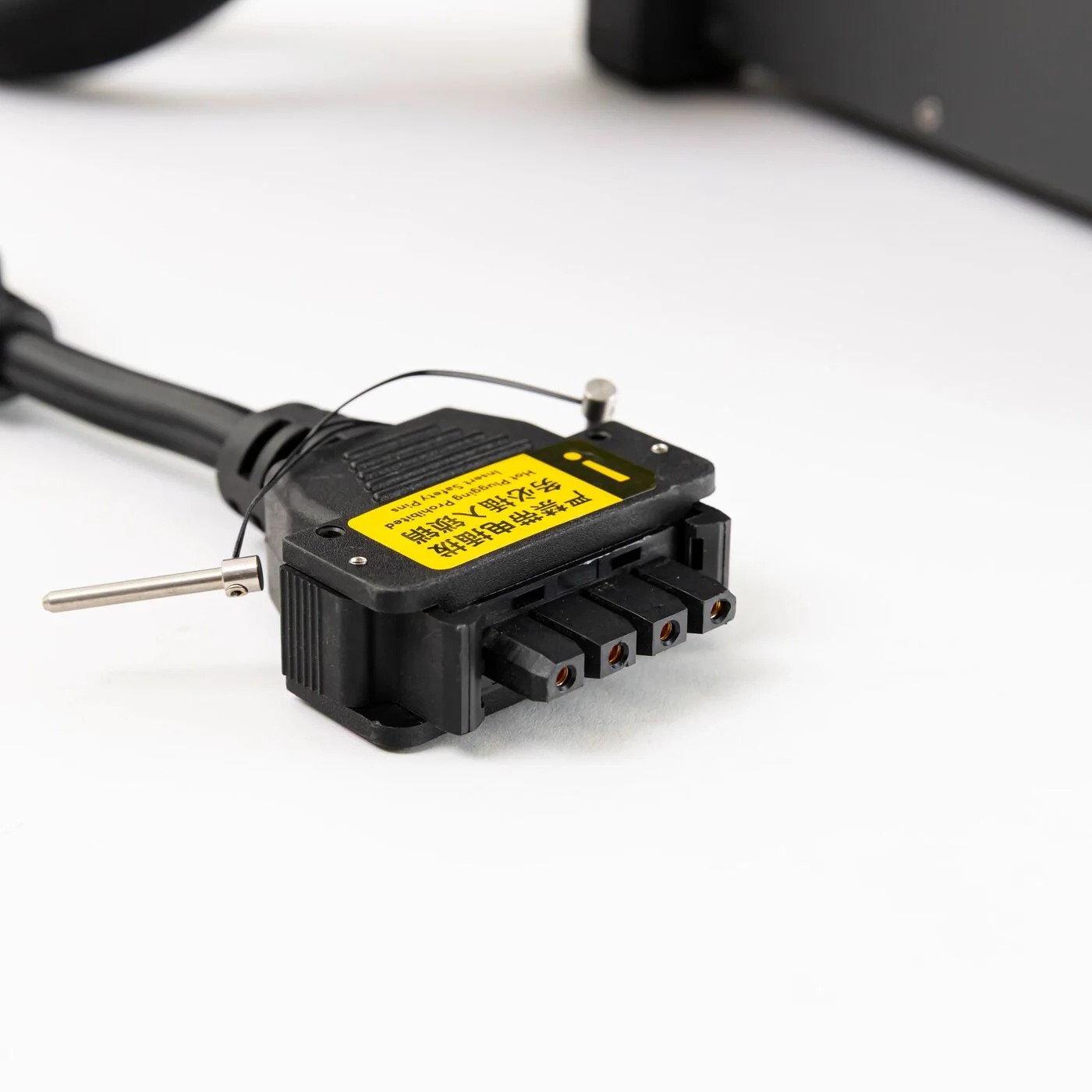 DJI Agras C12000 Intelligent Power Supply - Image 3